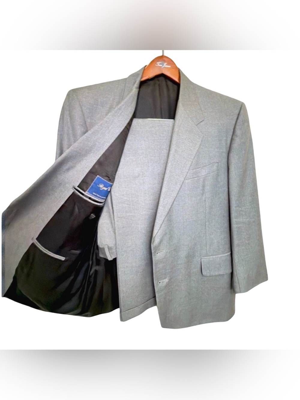 Tom James Royal Classic Gray Suit | 2-Piece | Hand Tailored | Executive Business - Picture 14 of 15